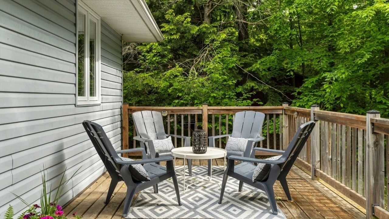 Photo of Patio Balcony in Bracebridge