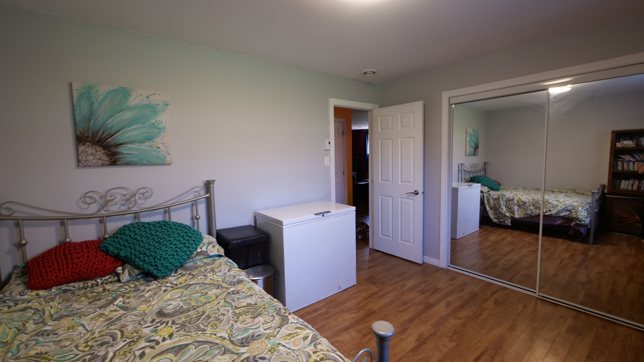 Photo of Bedroom in Neuville