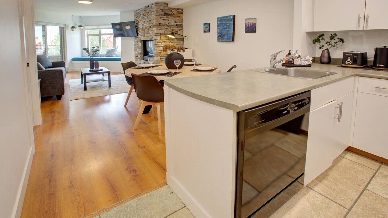 Photo of Kitchen in Whistler Creekside
