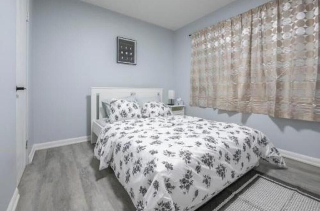 Photo of Bedroom in Highland Park
