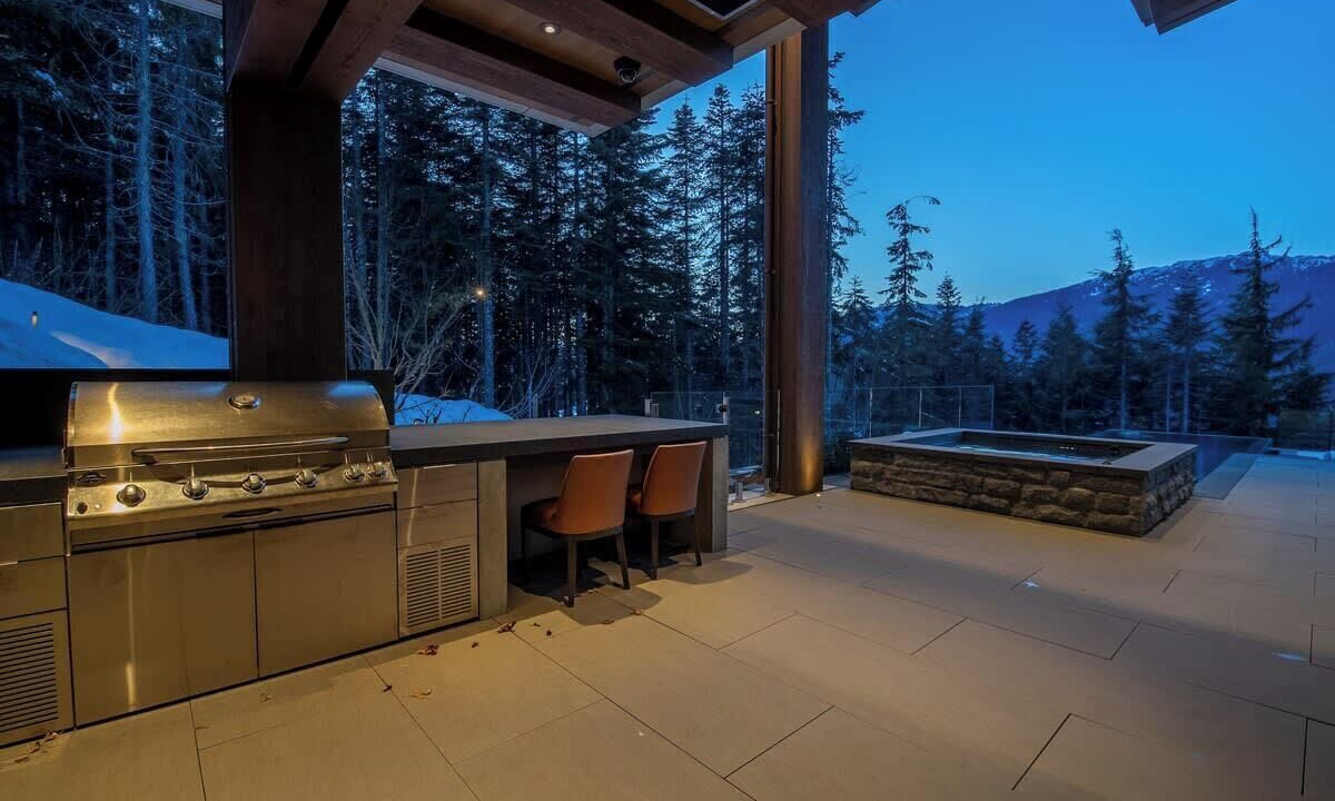 Photo of Outdoor in Whistler Creekside