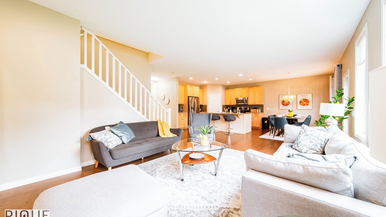 Photo of Livingroom in West Edmonton