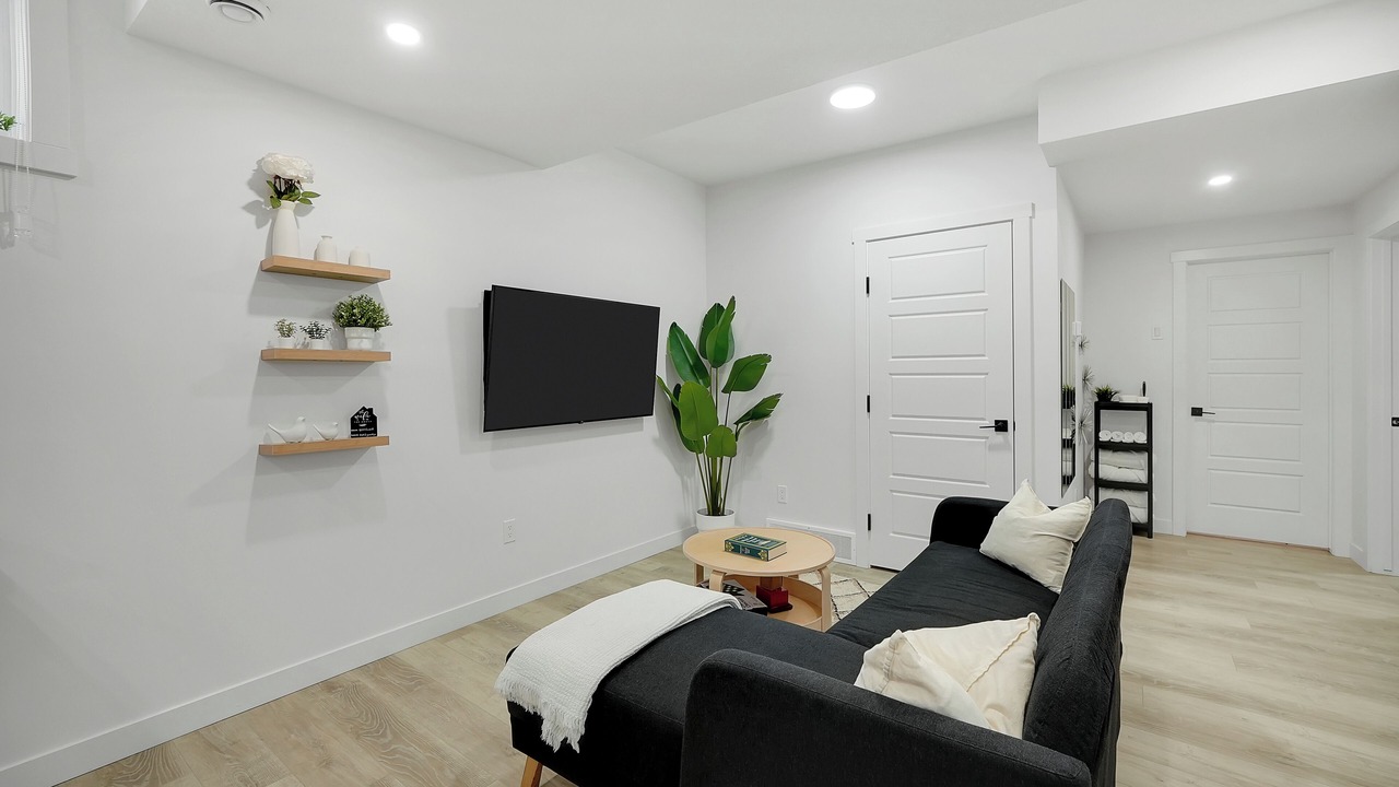 Photo of Livingroom in Southwest Calgary