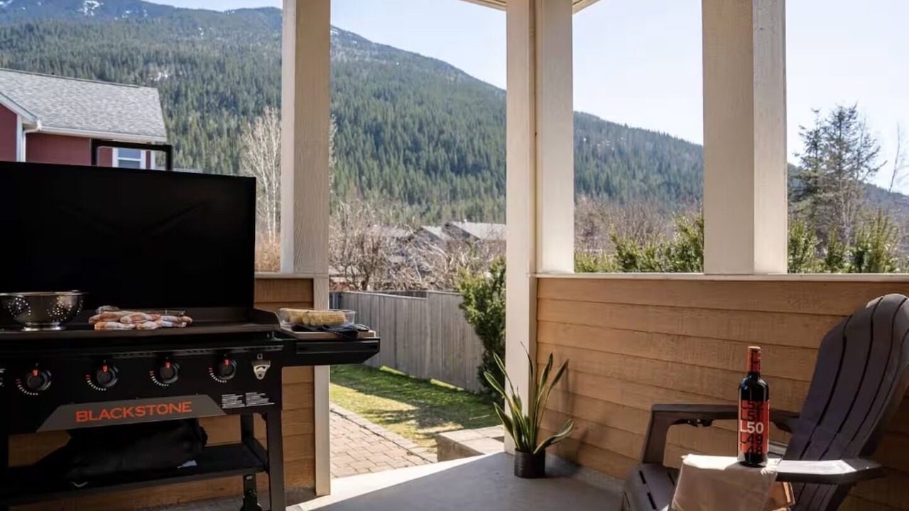 Photo of Patio Balcony in Revelstoke