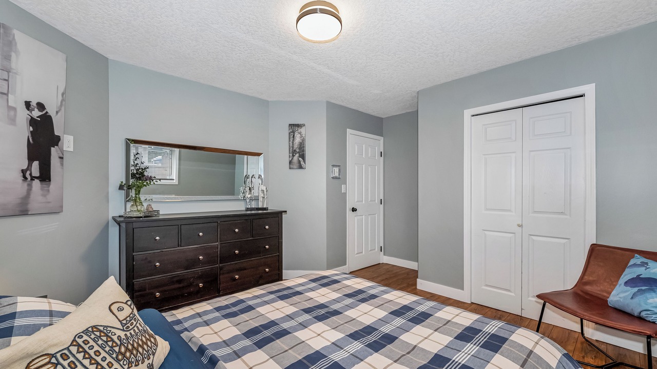 Photo of Bedroom in Saanich West