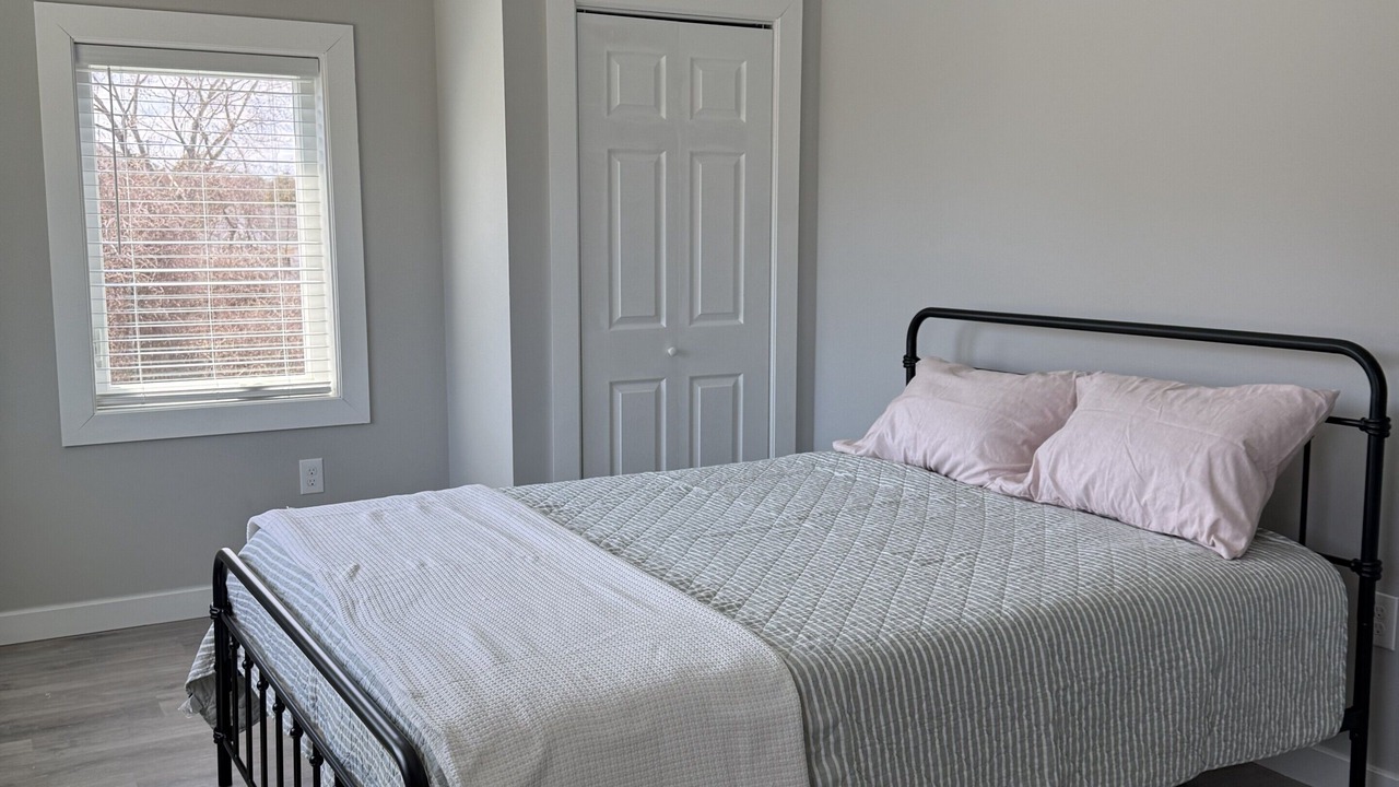 Photo of Bedroom in York Beach