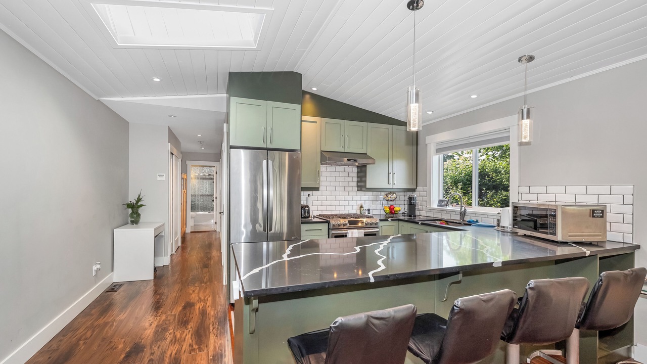 Photo of Kitchen in Saanich West