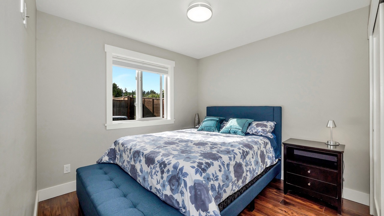 Photo of Bedroom in Saanich West