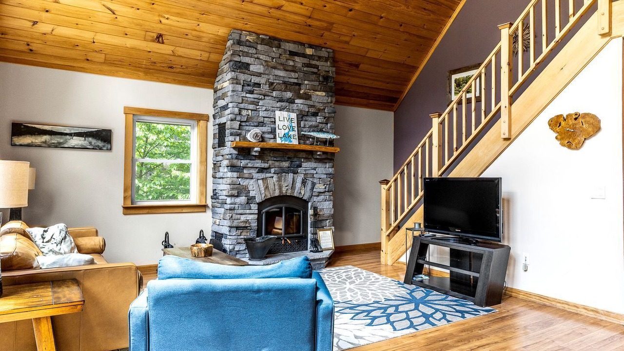 Photo of Livingroom in Dover-Foxcroft