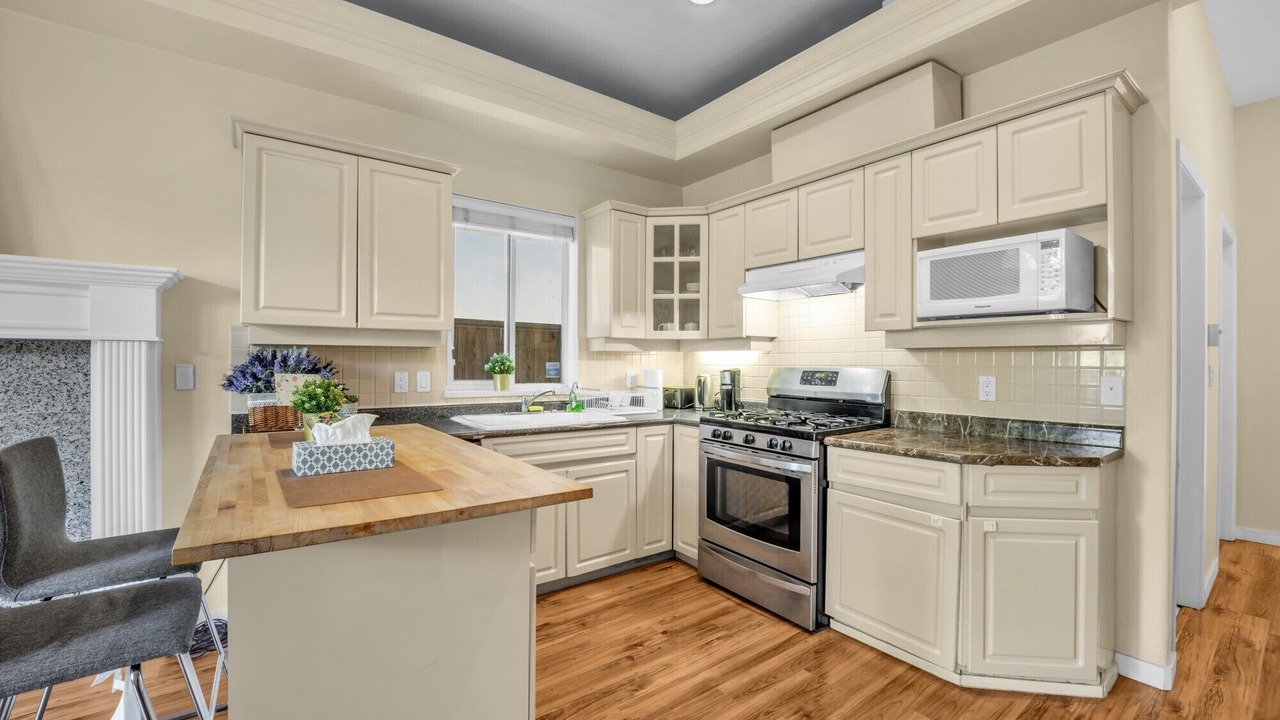 Photo of Kitchen in Sunset