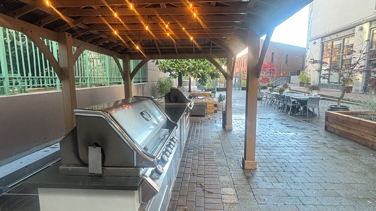 Photo of Patio Balcony in Downtown Eastside