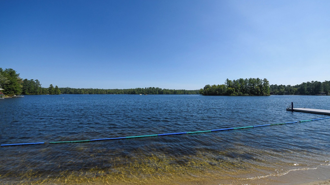 Photo of Others in Raymond