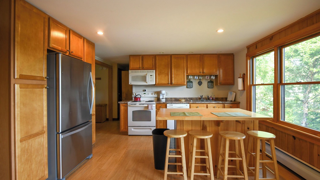Photo of Kitchen in Raymond