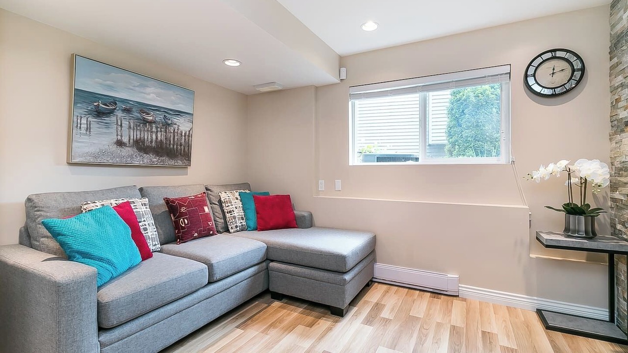 Photo of Livingroom in Port Moody