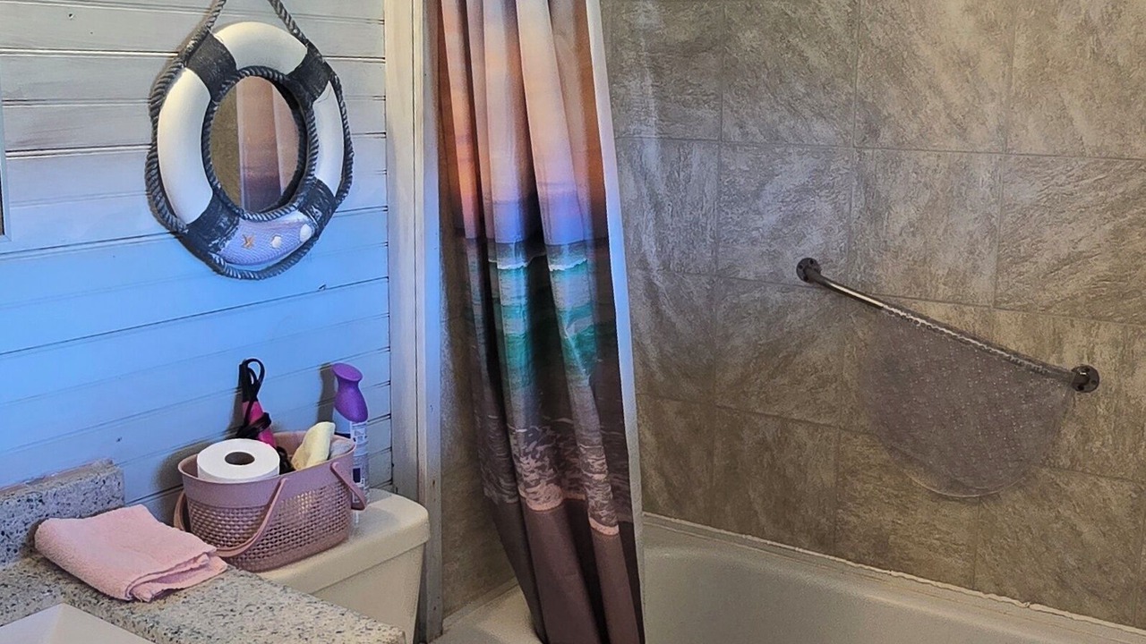 Photo of Bathroom in Princetown