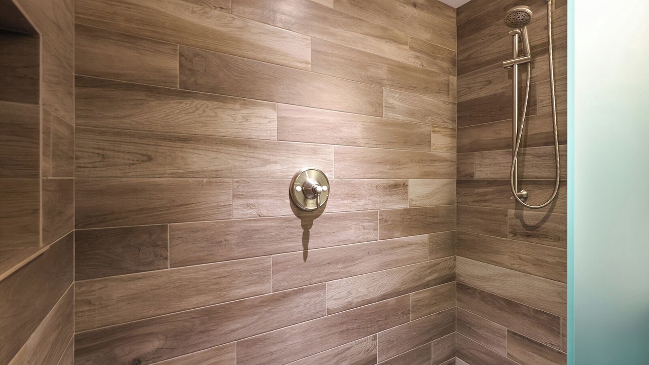 Photo of Bathroom in Courtenay