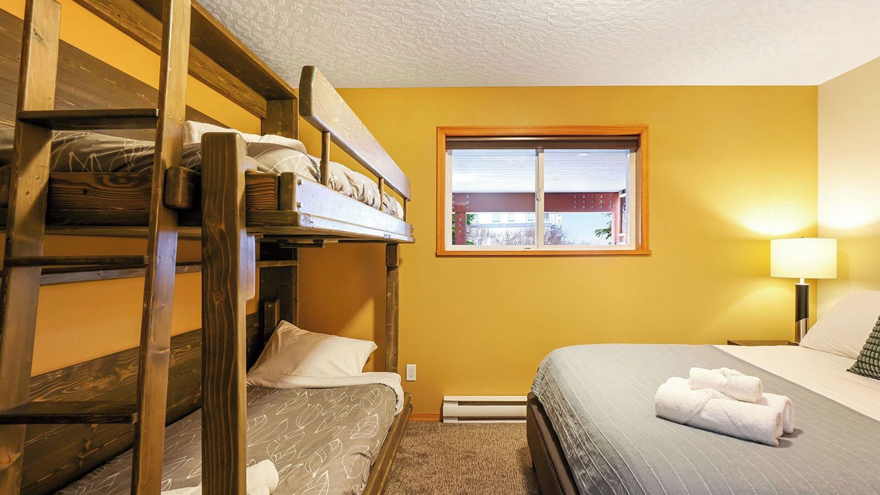 Photo of Bedroom in Courtenay