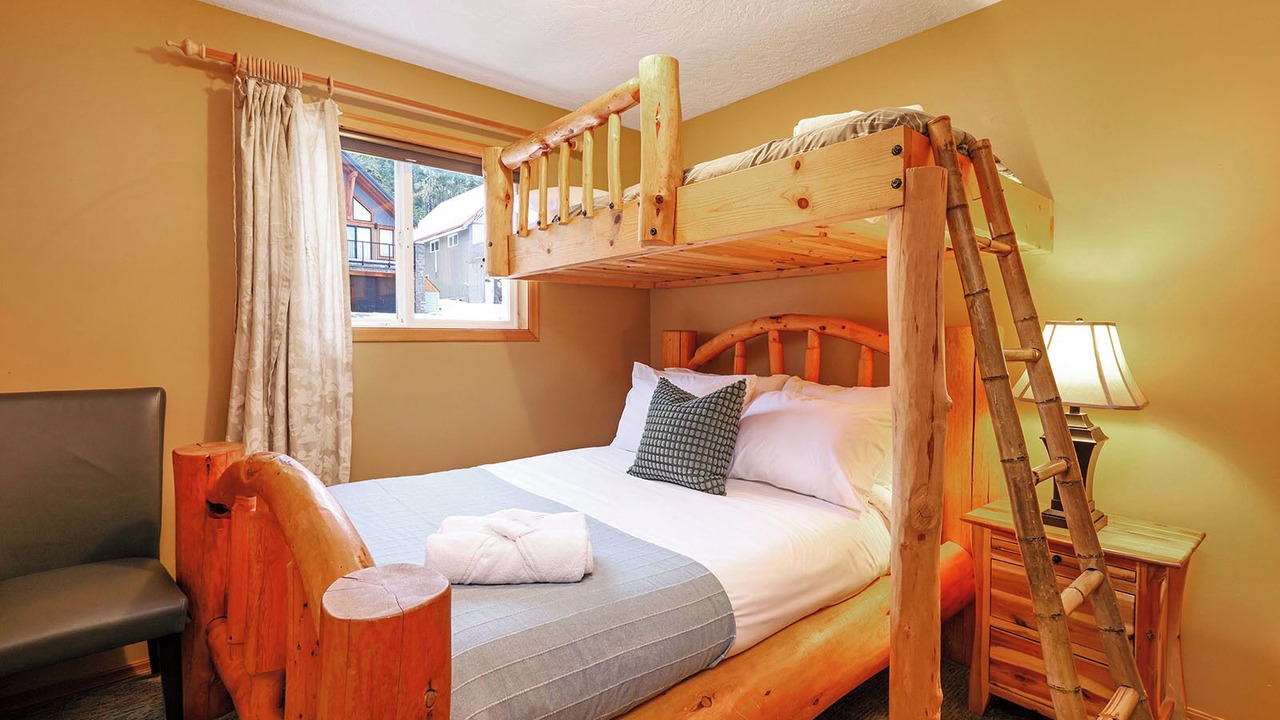 Photo of Bedroom in Courtenay