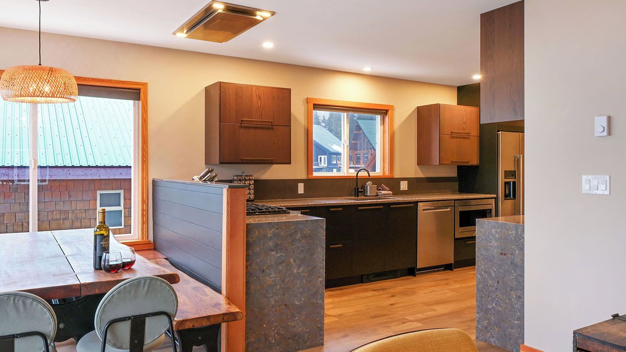 Photo of Kitchen in Courtenay