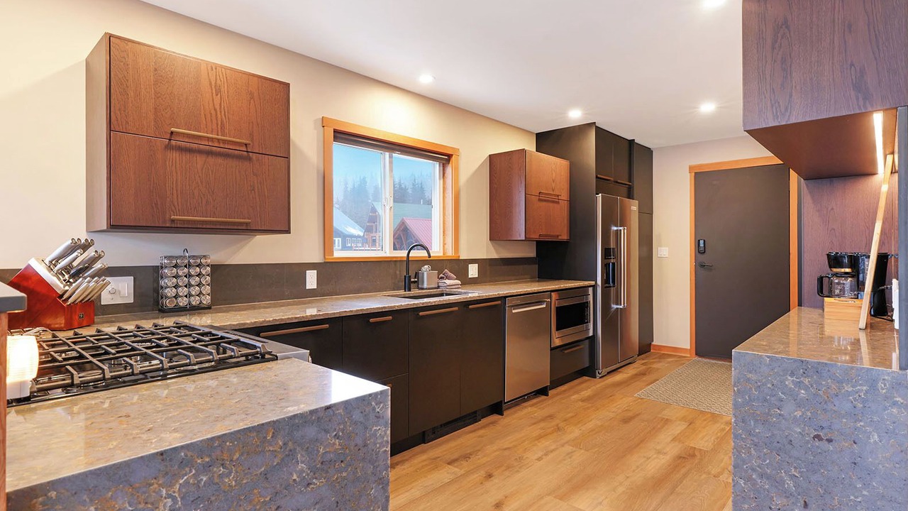 Photo of Kitchen in Courtenay