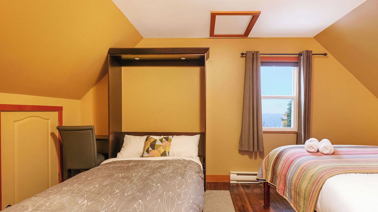 Photo of Bedroom in Courtenay