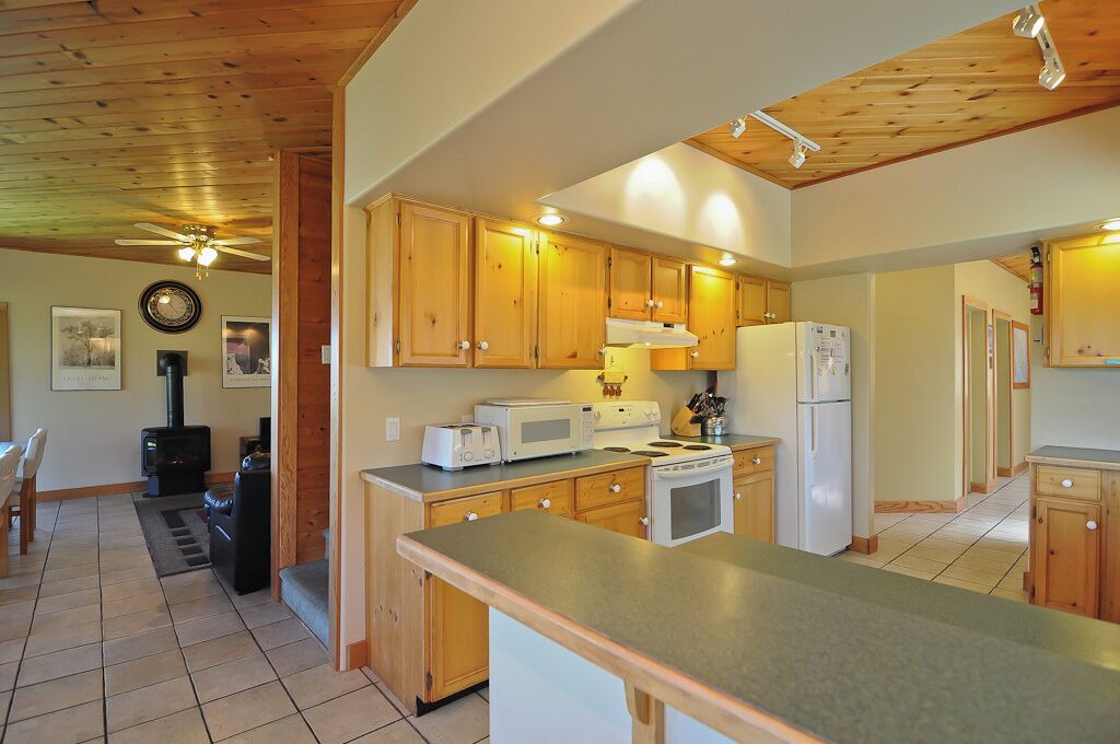 Photo of Kitchen in Courtenay