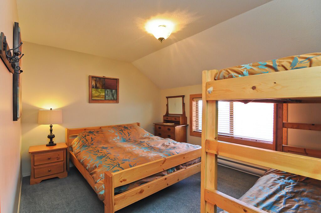 Photo of Bedroom in Courtenay