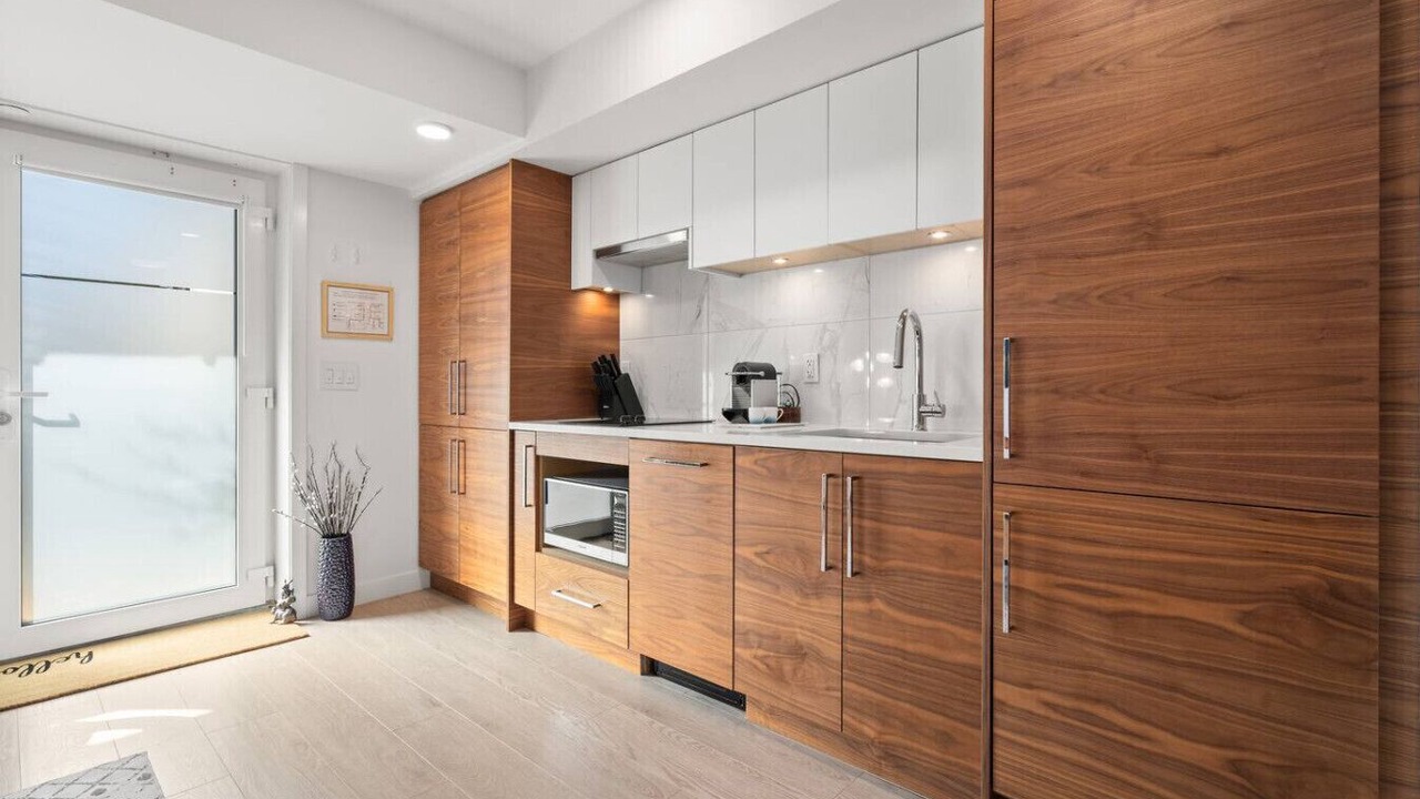 Photo of Kitchen in Lower Lonsdale