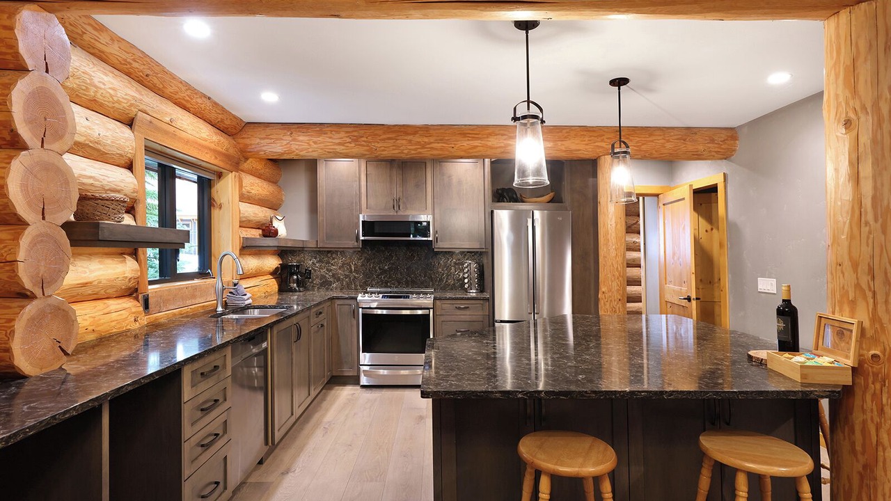 Photo of Kitchen in Courtenay