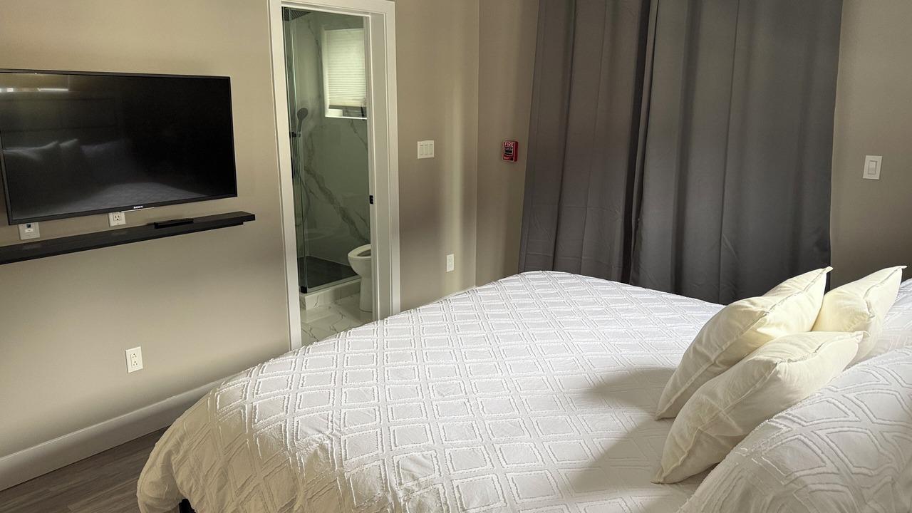 Photo of Bedroom in Niagara Falls