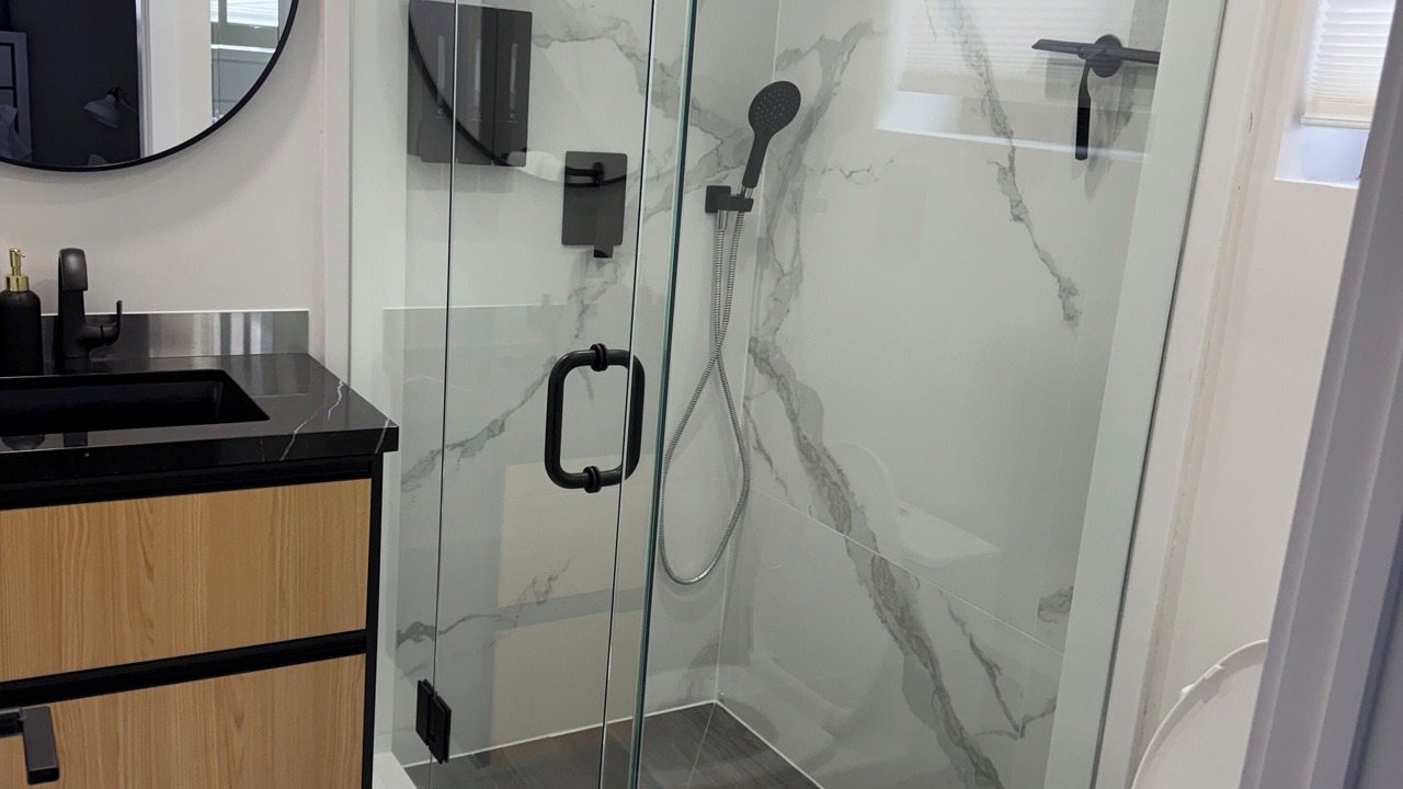 Photo of Bathroom in Niagara Falls