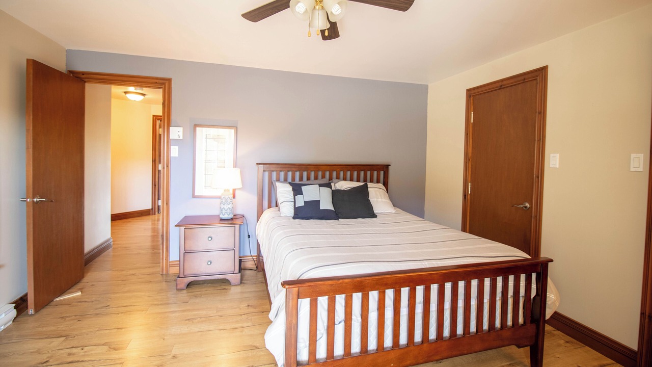 Photo of Bedroom in Mont-Carmel