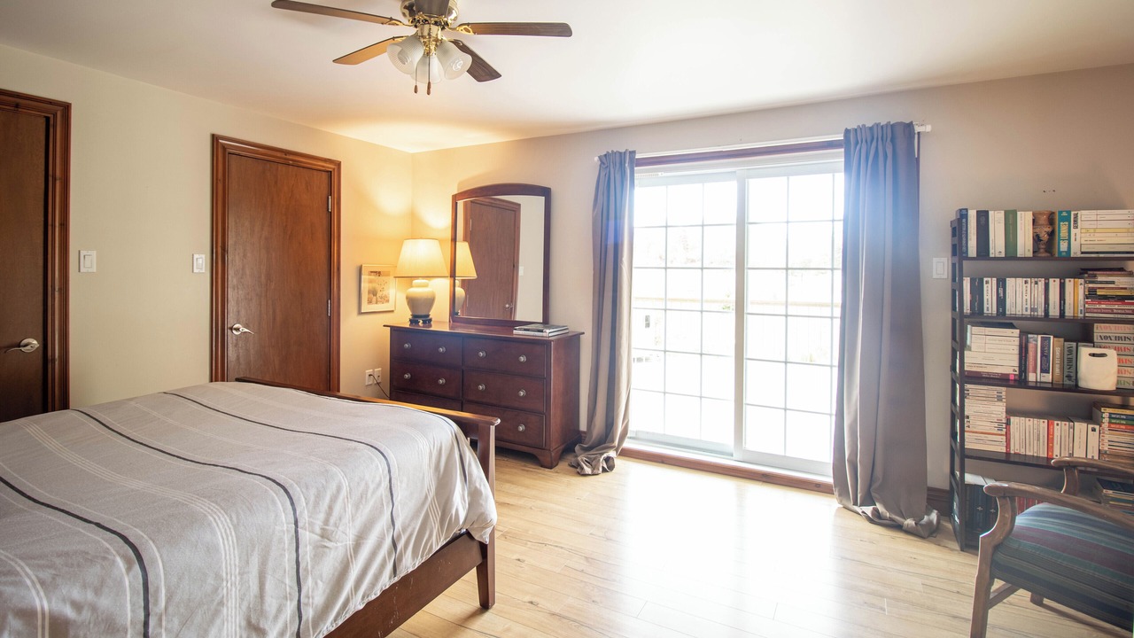 Photo of Bedroom in Mont-Carmel