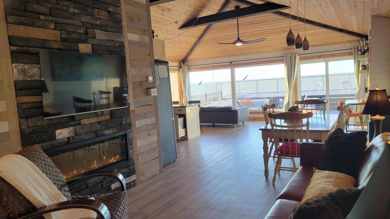 Photo of Livingroom in Lighthouse Cove