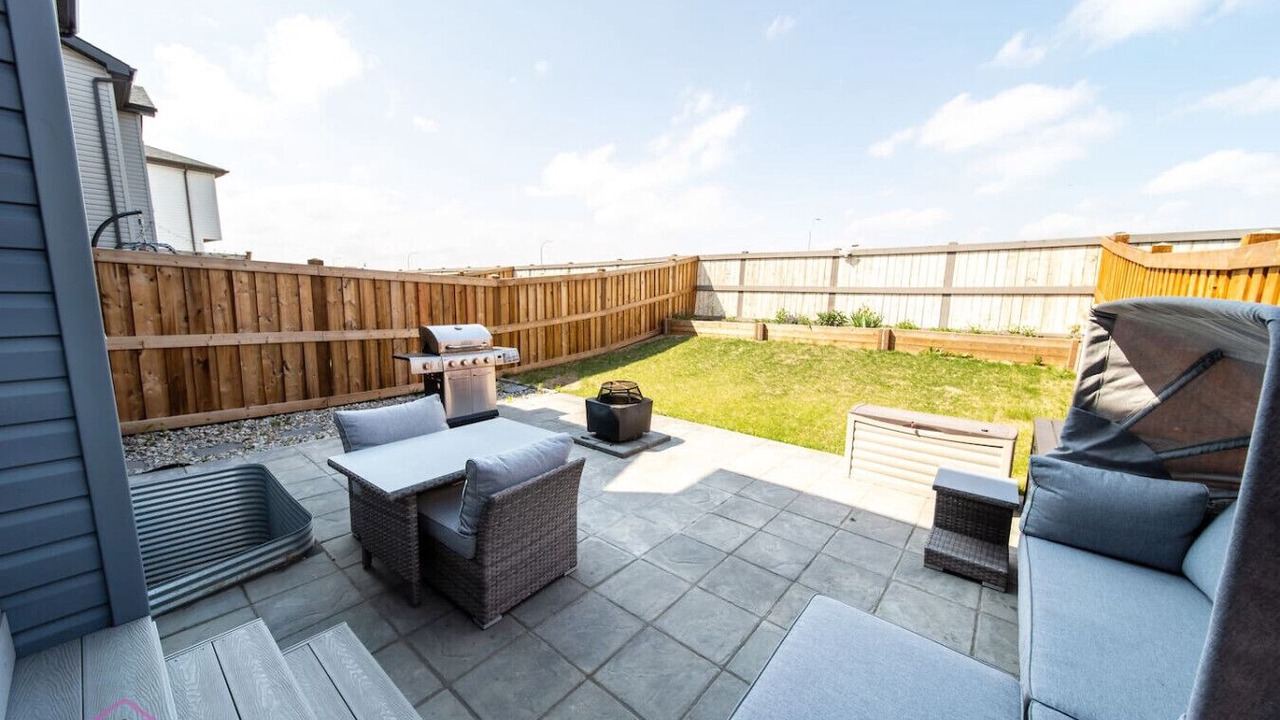 Photo of Patio Balcony in West Edmonton