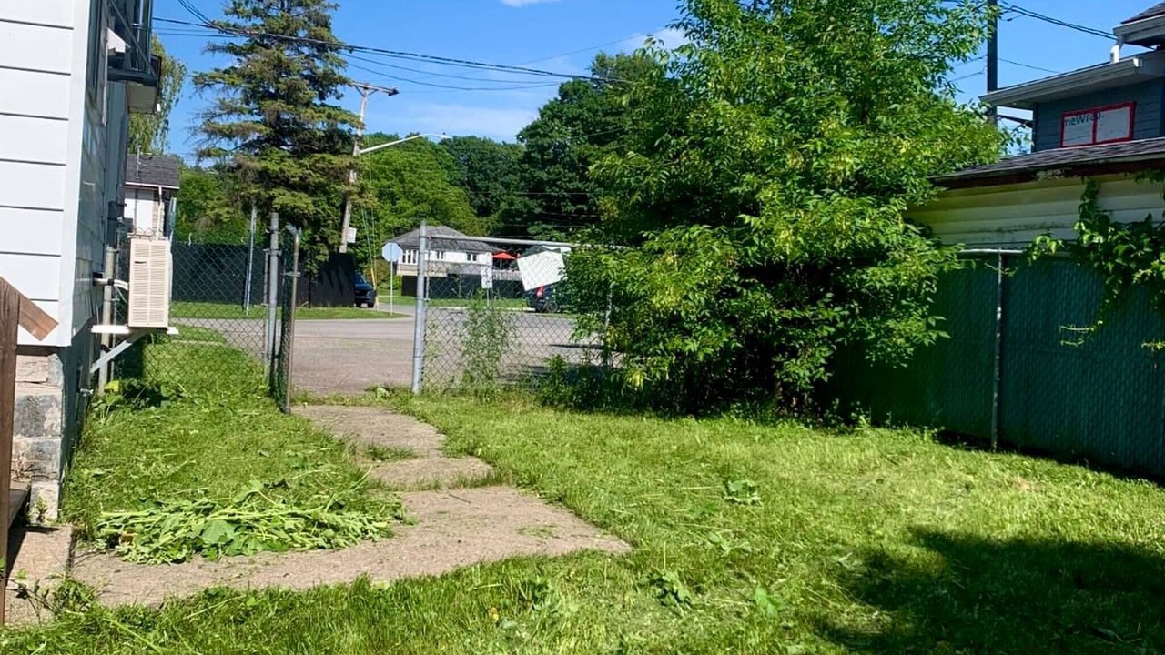 Photo of Outdoor in Laval