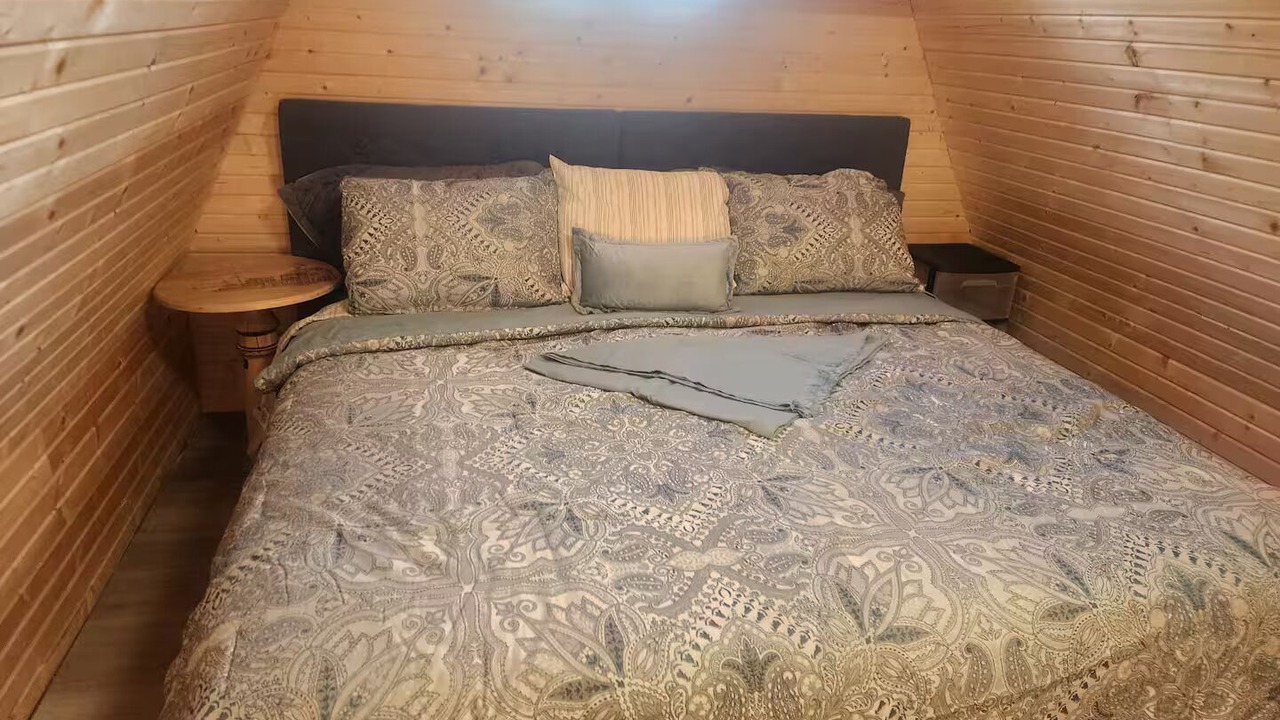Photo of Bedroom in Algoma District
