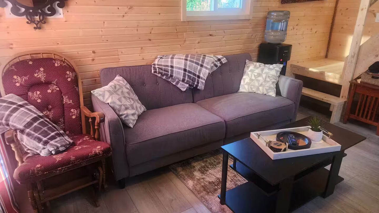 Photo of Livingroom in Algoma District
