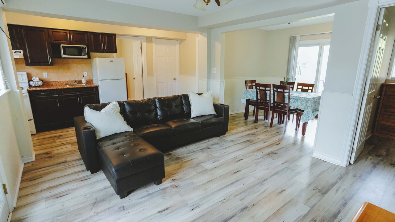 Photo of Livingroom in Bobcaygeon