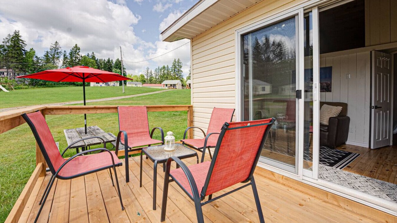 Photo of Patio Balcony in Magnetawan