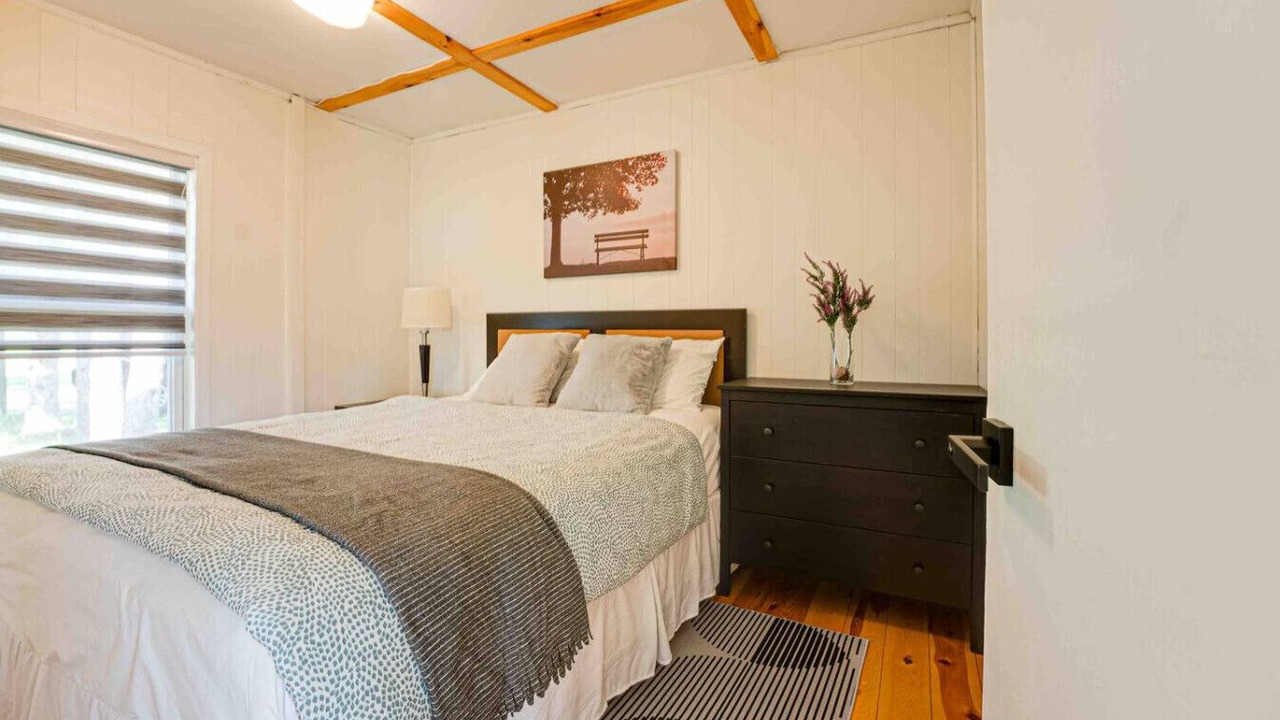 Photo of Bedroom in Magnetawan