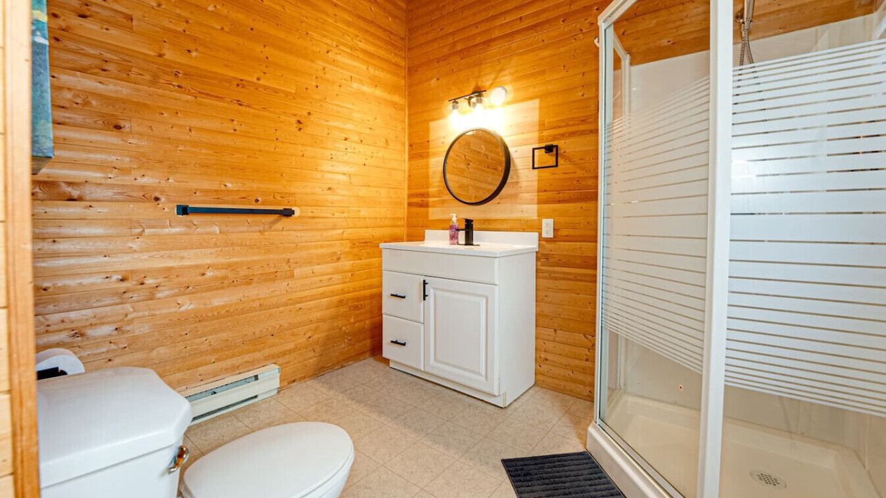 Photo of Bathroom in Magnetawan