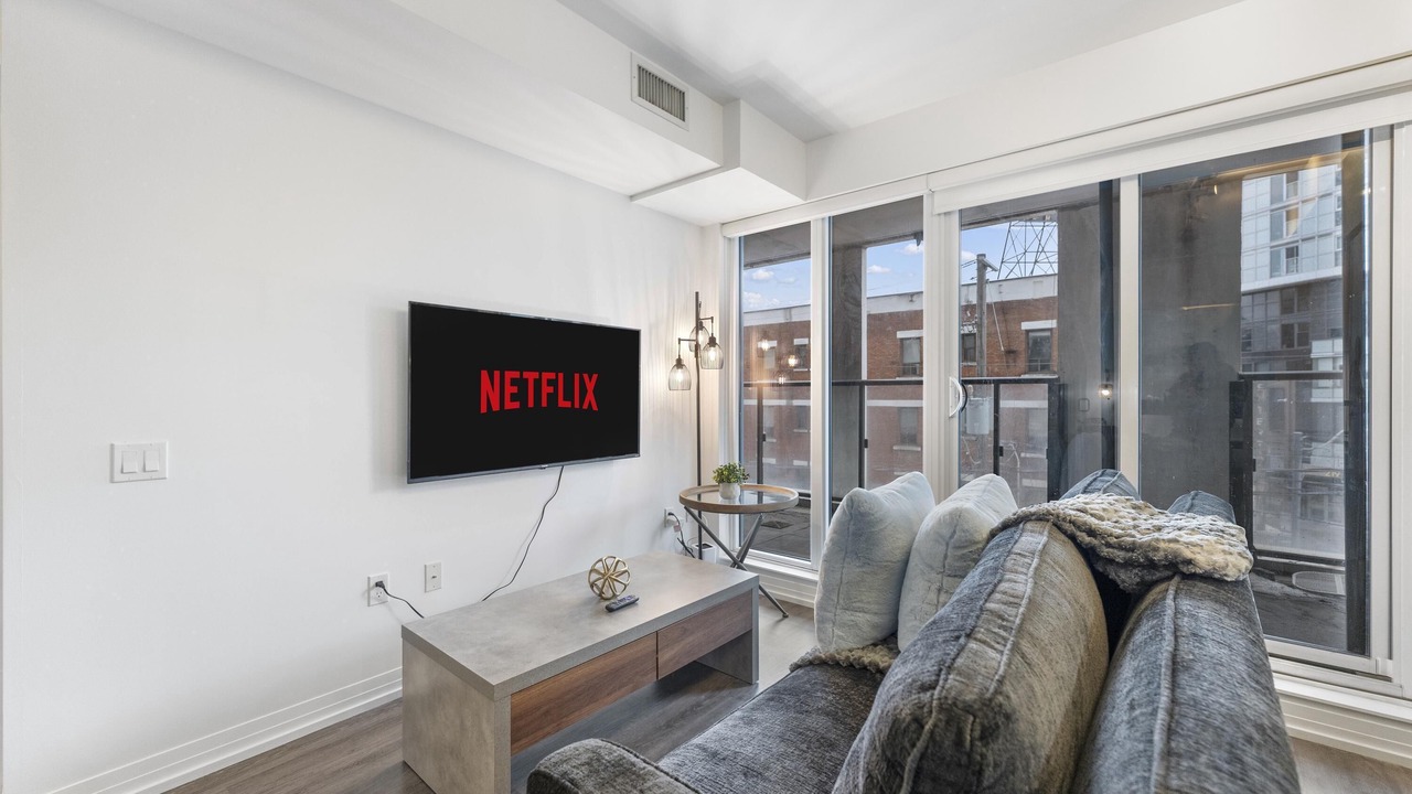 Photo of Livingroom in Downtown Toronto
