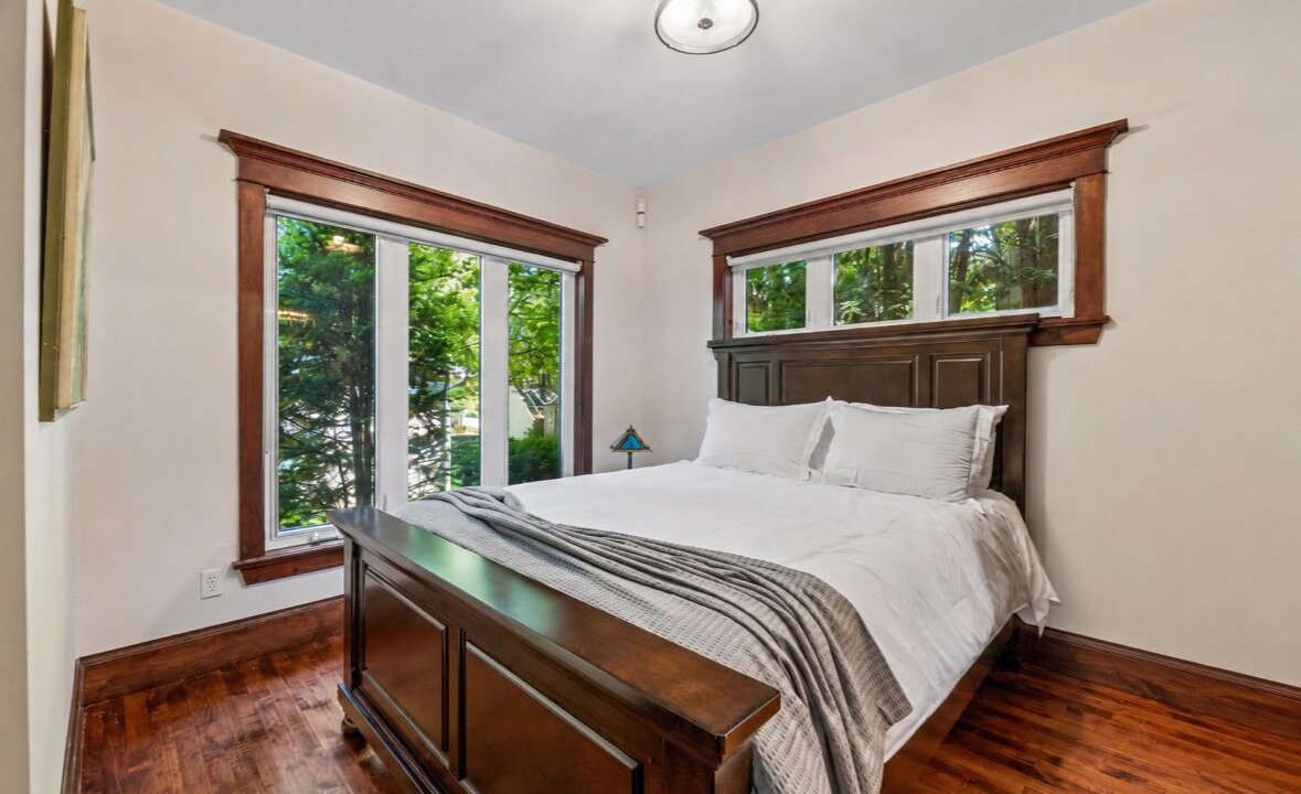 Photo of Bedroom in Bowmanville