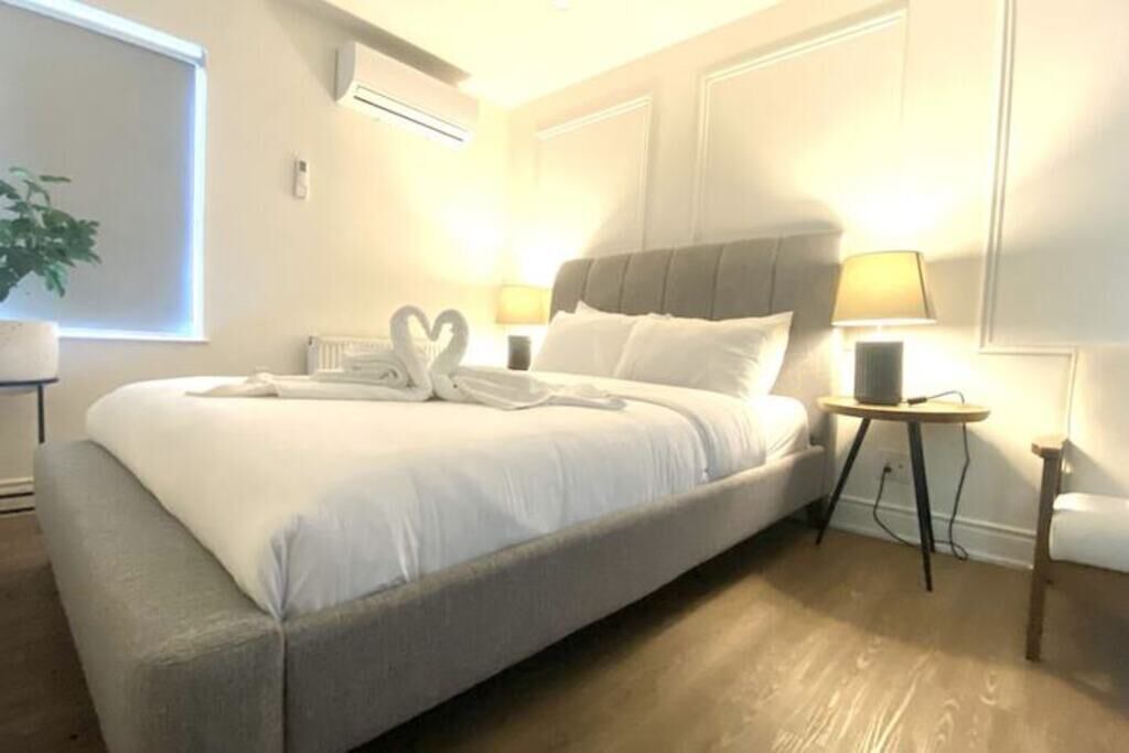 Photo of Bedroom in Central Waterfront