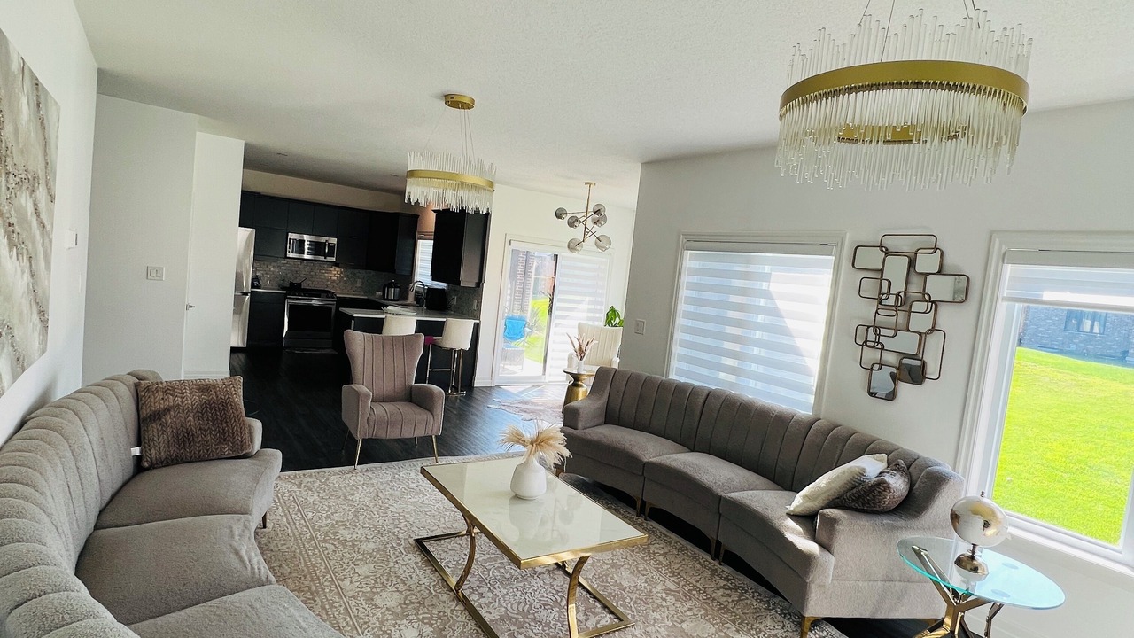 Photo of Livingroom in Township of Wellesley