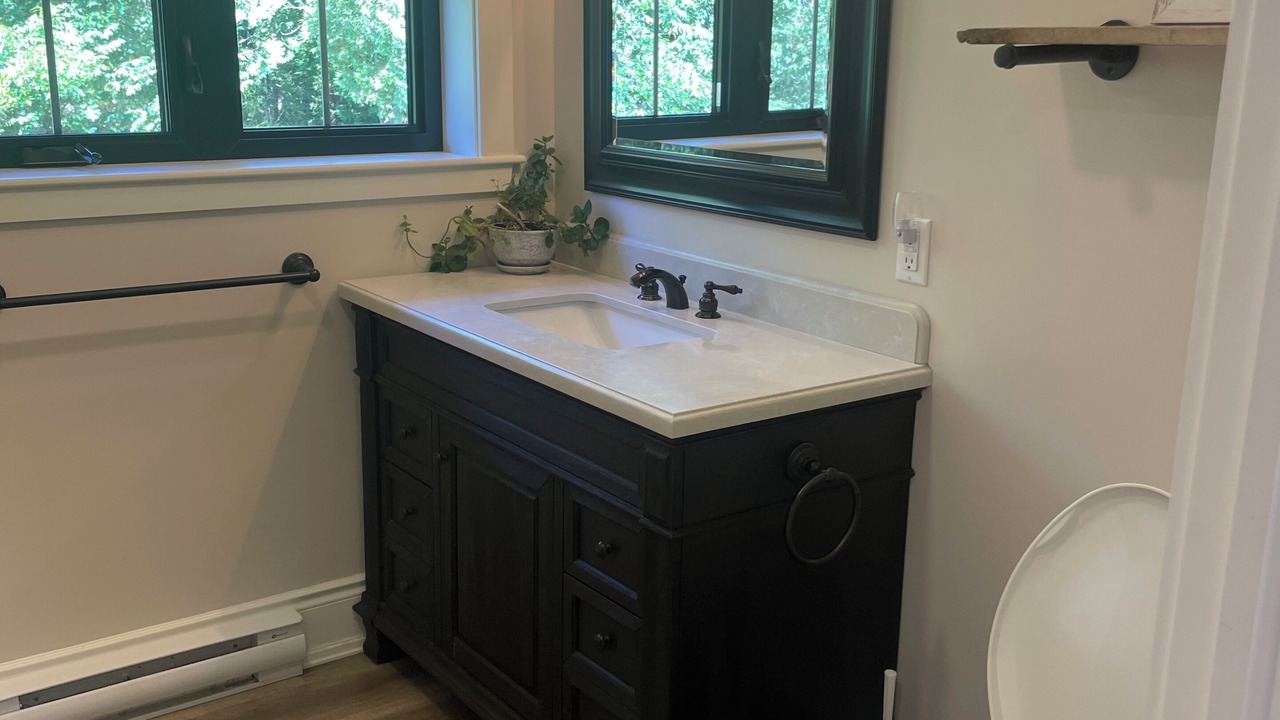 Photo of Bathroom in Manitoulin District