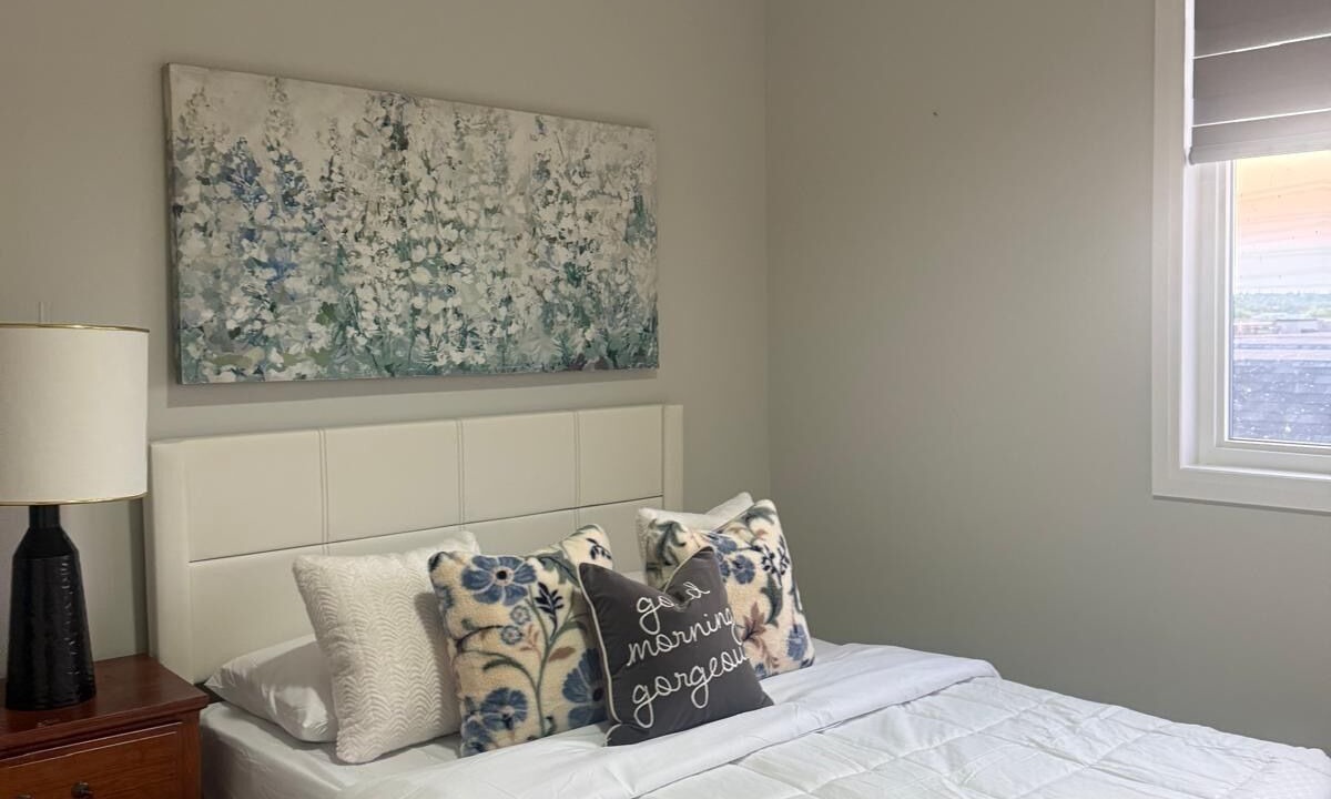 Photo of Bedroom in Bowmanville