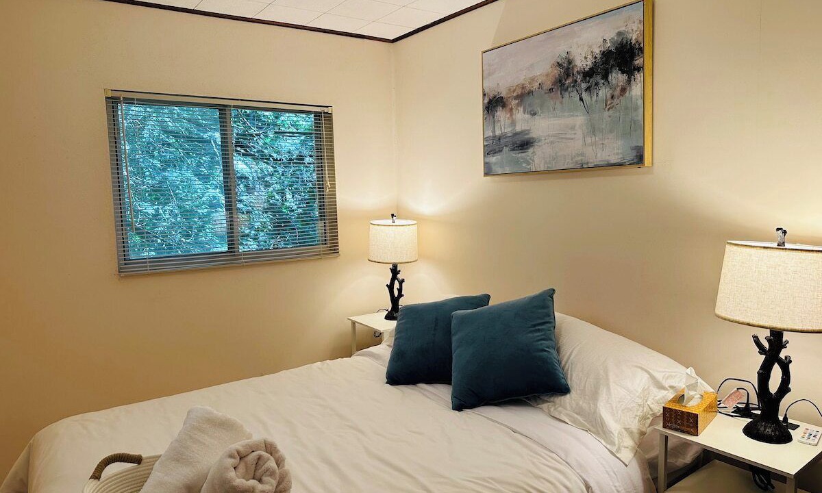 Photo of Bedroom in Utterson