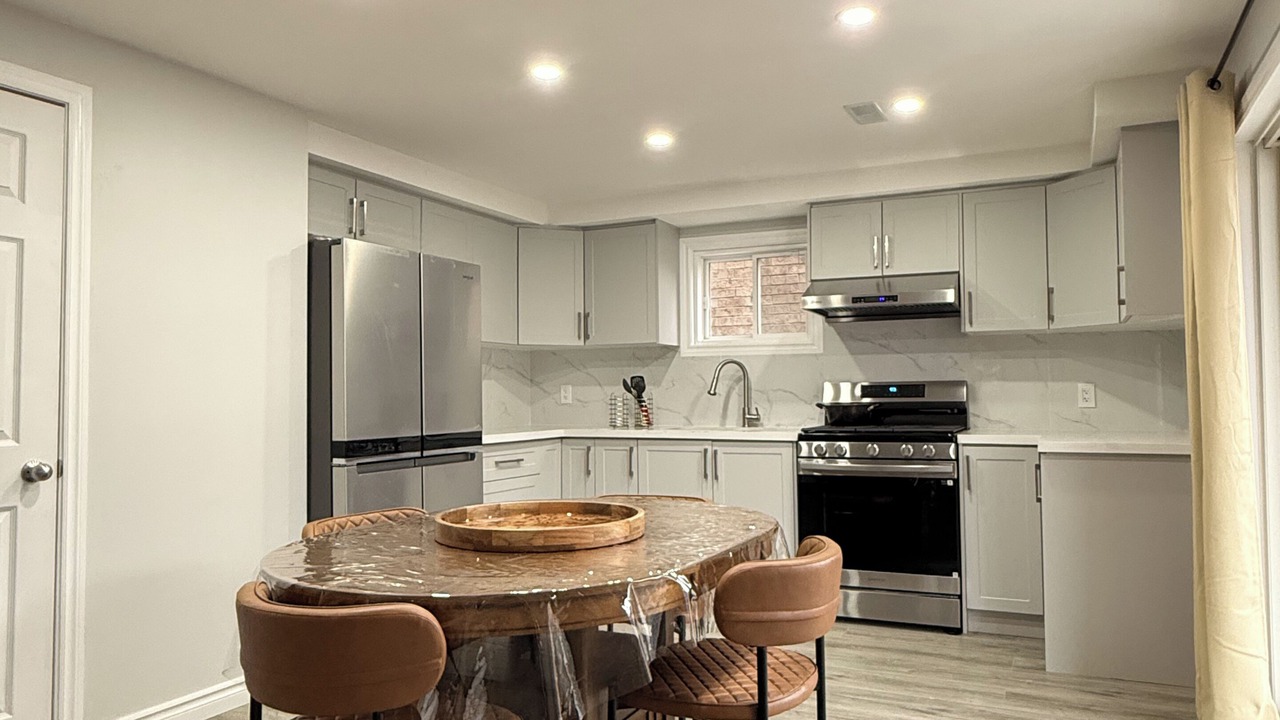 Photo of Kitchen in Bradford West Gwillimbury